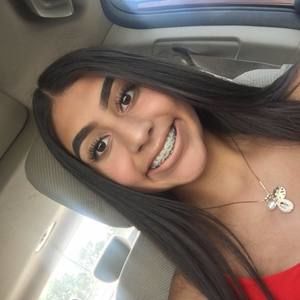 Meet your Posher, Lizeth